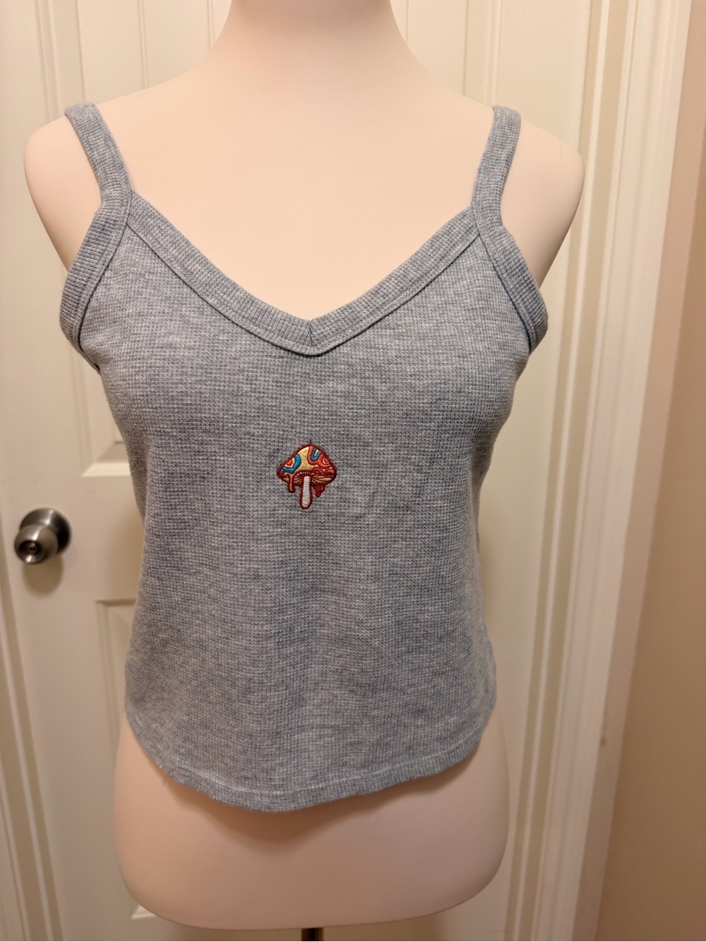 SO Gray Ribbed V-Neck Camisole with Colorful Mushroom Patch